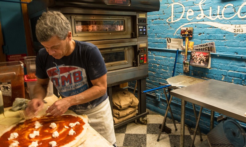 Pizzeria Napoletana DeLuca