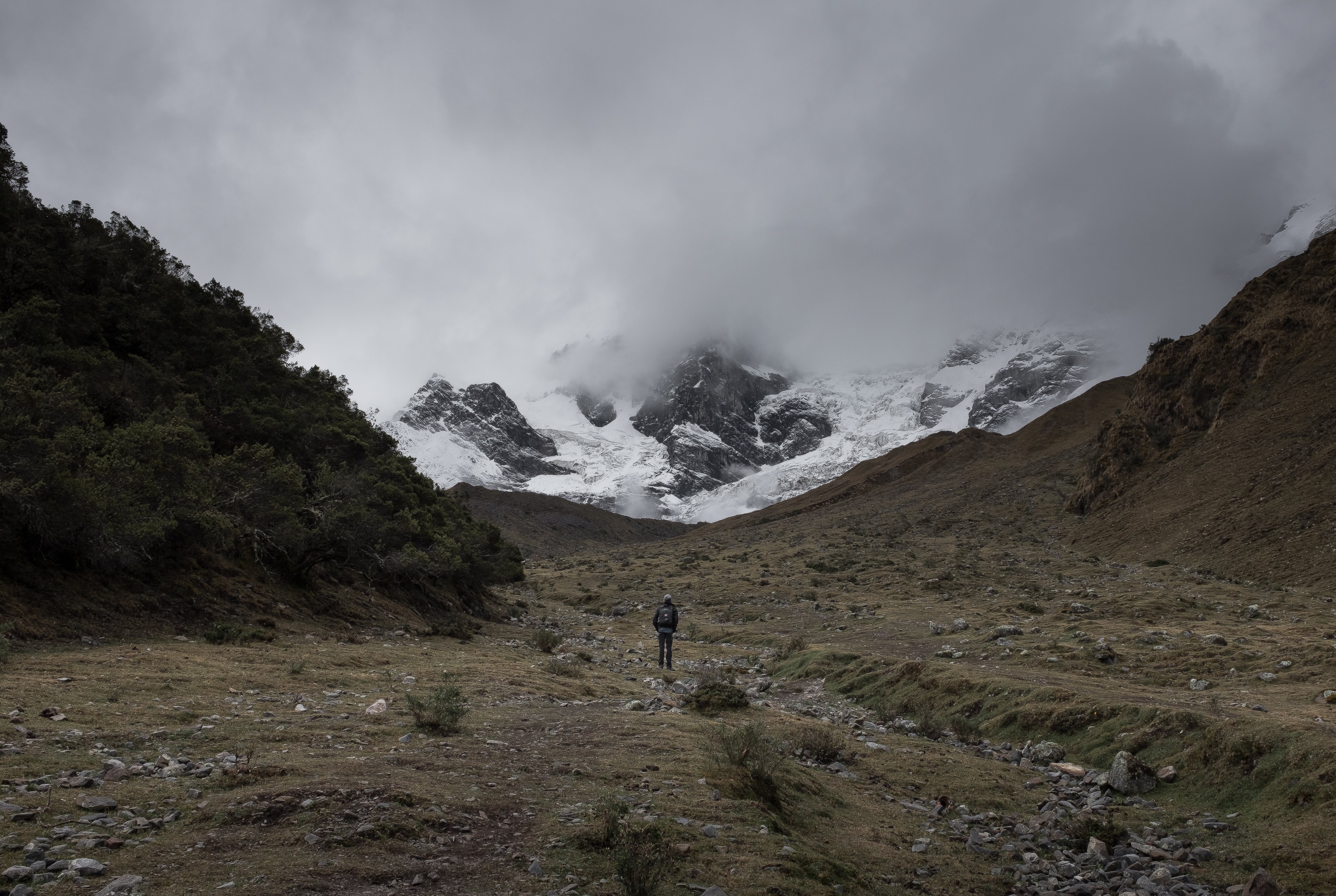 Photo des sommets enneigés du Machu Picchu