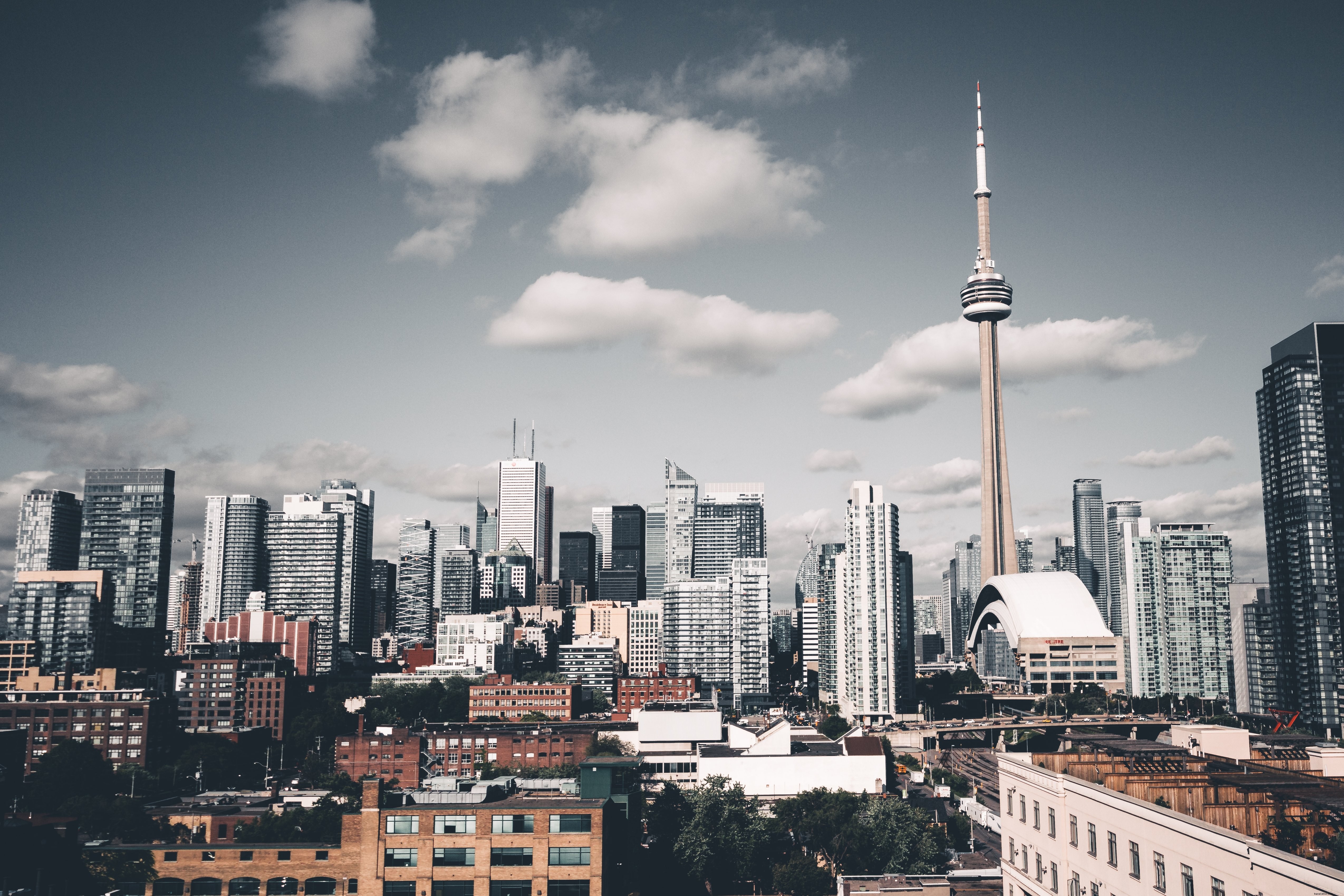 Vue impressionnante des toits de Toronto