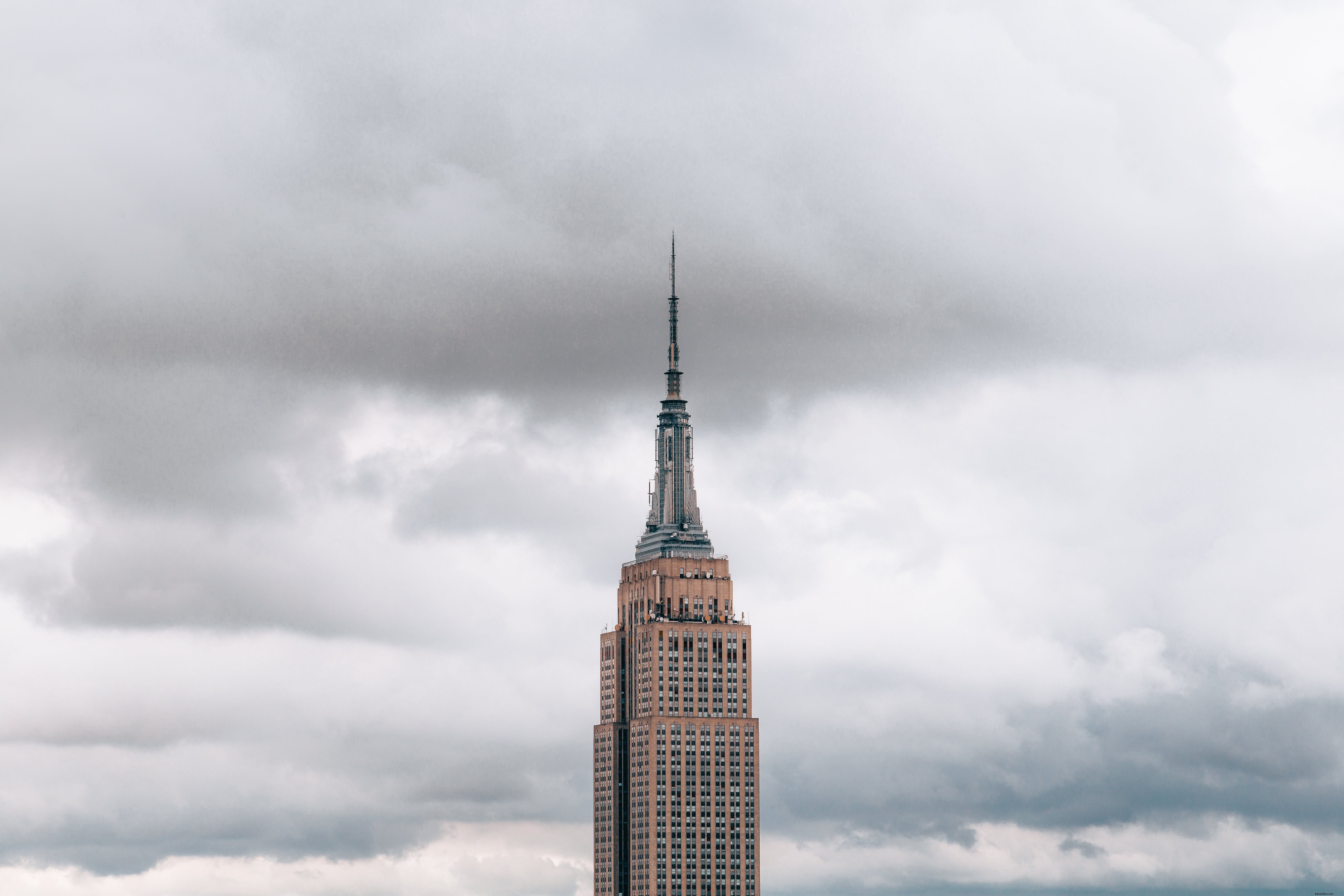 Photo du ciel nuageux depuis le sommet de l Empire State