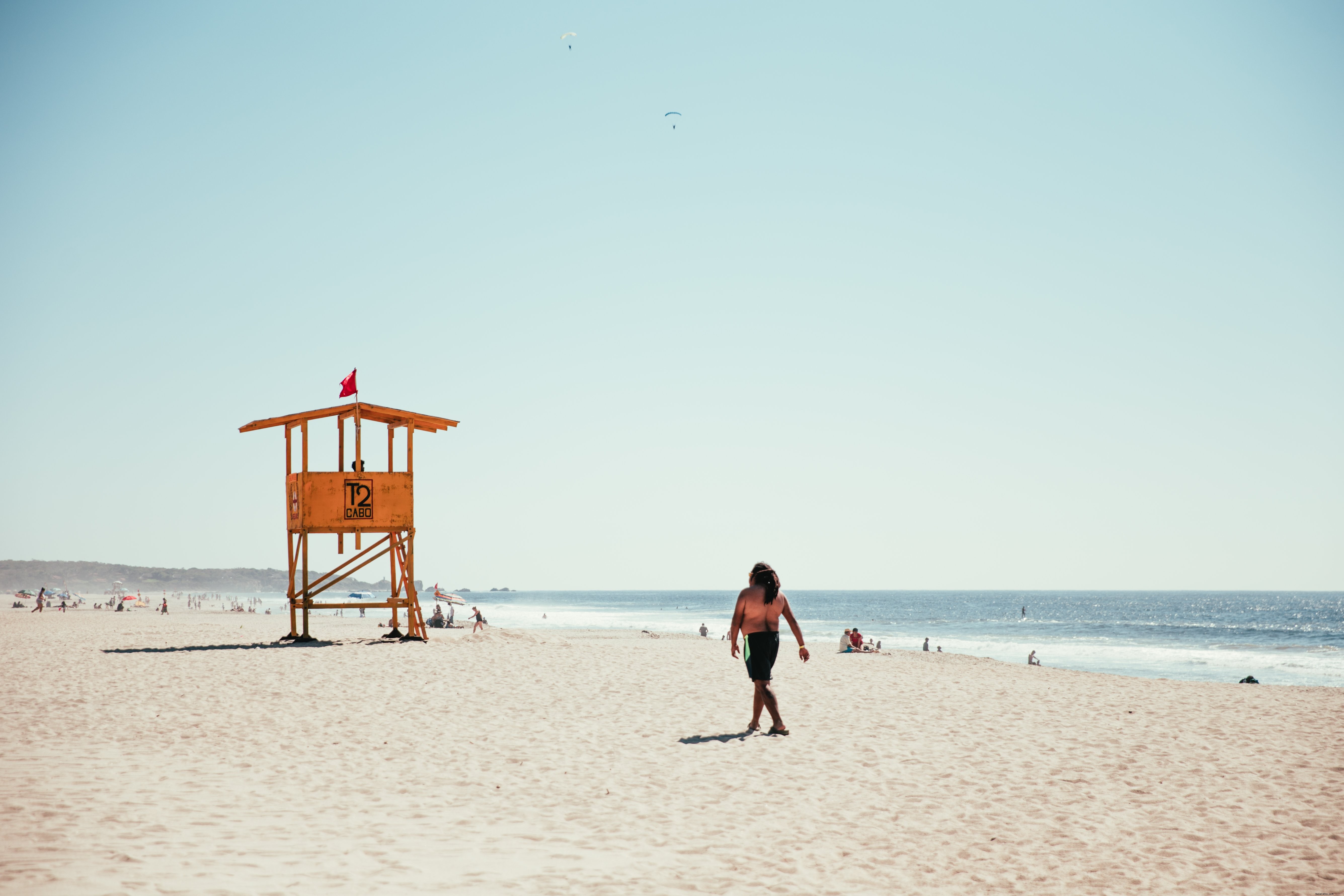 Photo d un tour de sauveteur sur la plage