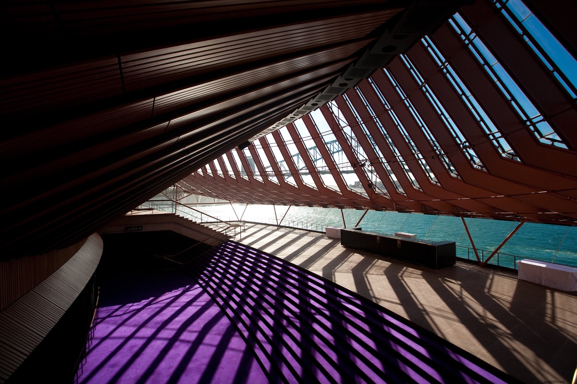 Photographie d ombres architecturales linéaires
