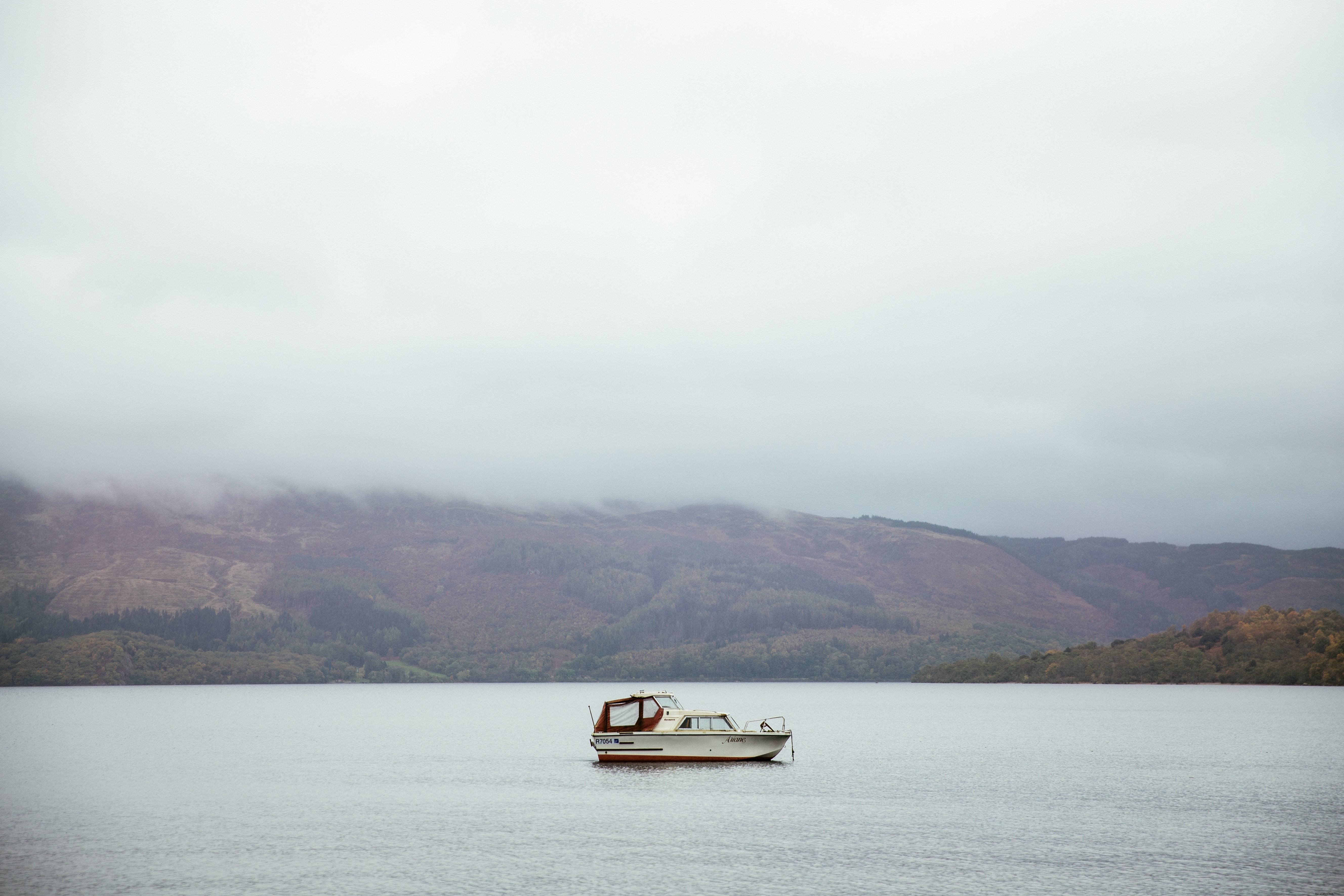 Photo d un bateau amarré dans les eaux anglaises