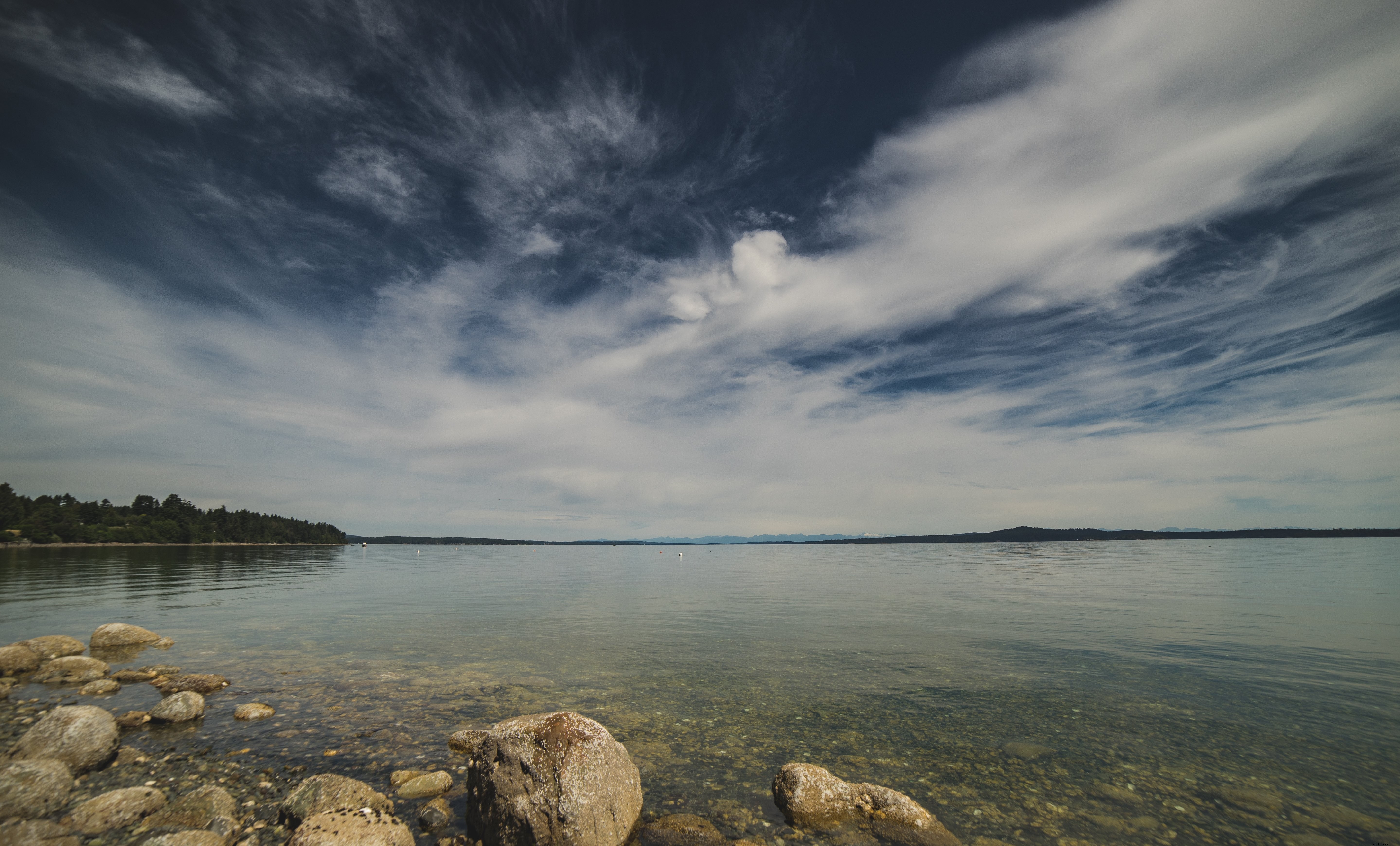 Vue de la plage sur l île de Vancouver