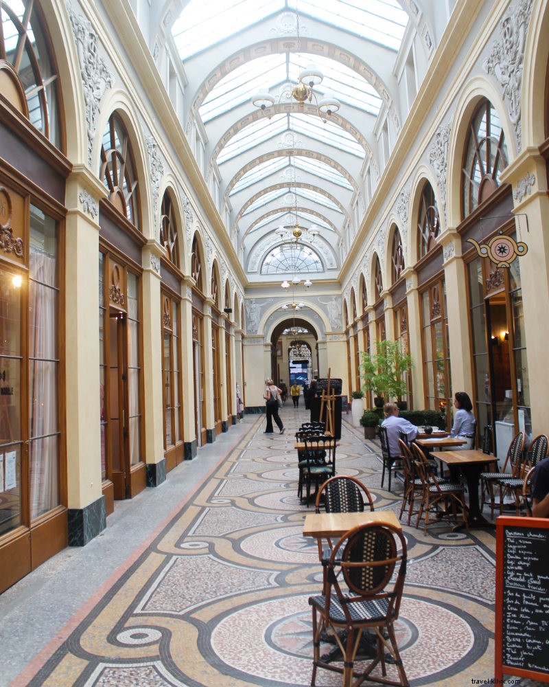 Baguettes, Palais, Pétanque : la promenade ultime du quartier parisien