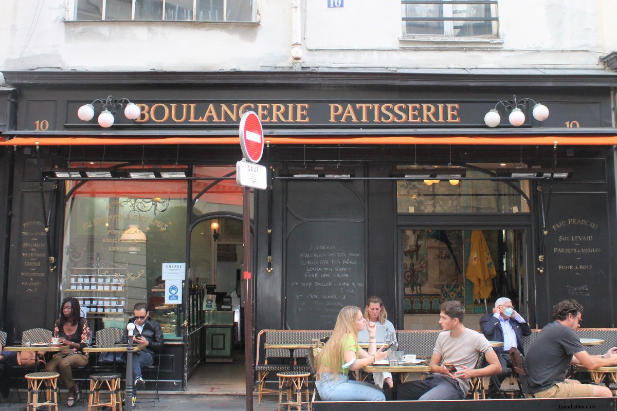 Baguettes, Palais, Pétanque : la promenade ultime du quartier parisien