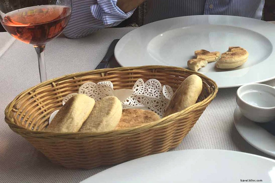 Réconfortez-vous avec des glucides : douze recettes de boulangers d’hôtels que nous adorons à travers le monde
