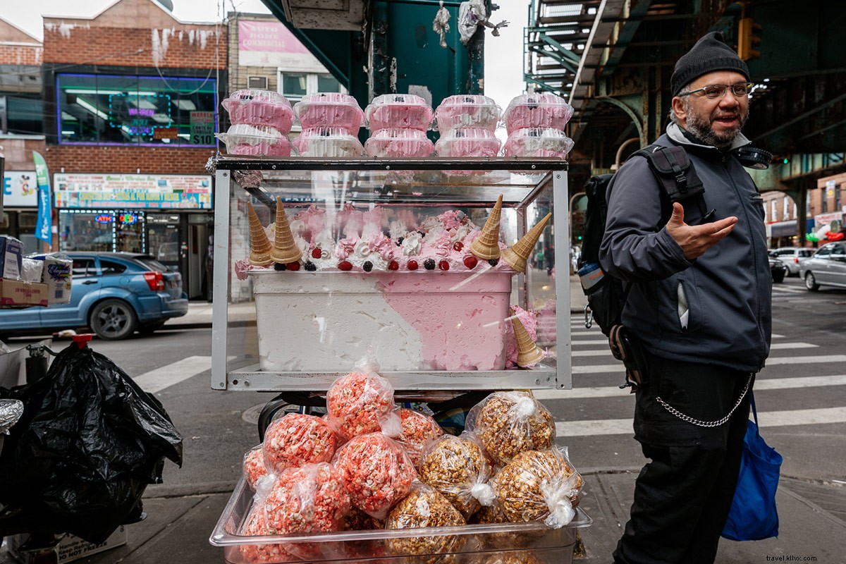 Ces visites gastronomiques de rue vous conduisent dans des lieux méconnus, à l instar du cœur des reines