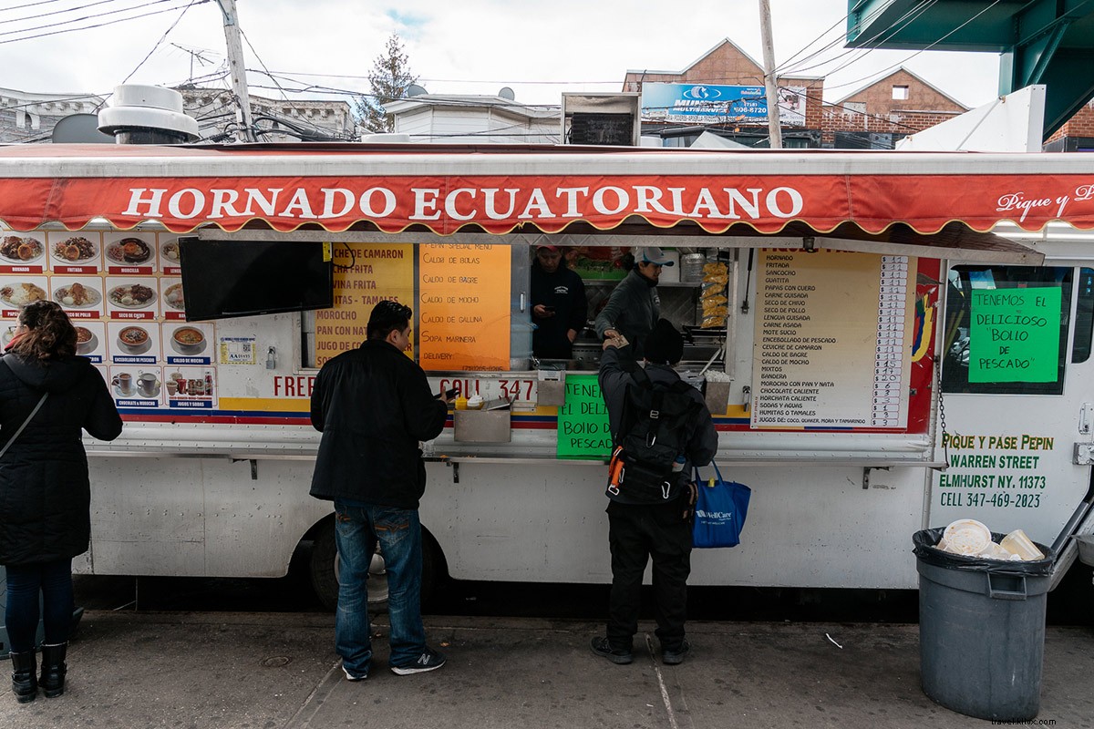 Ces visites gastronomiques de rue vous conduisent dans des lieux méconnus, à l instar du cœur des reines