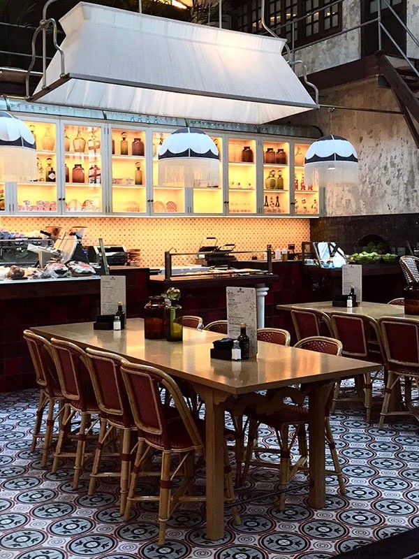 El Nacional : le food court incontournable de Barcelone