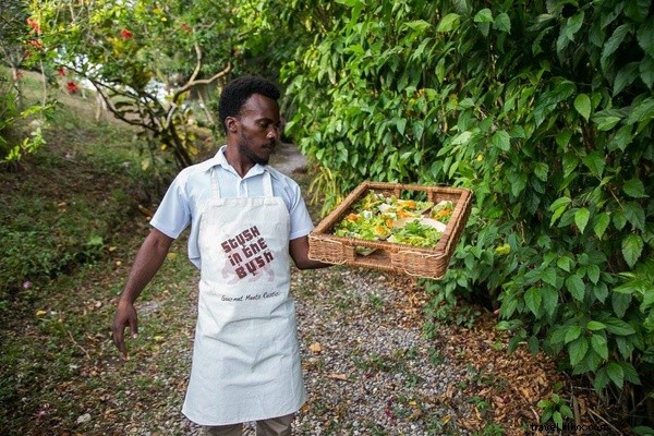 Le guide gastronomique ultime de la Jamaïque avec le légendaire Chris Blackwell