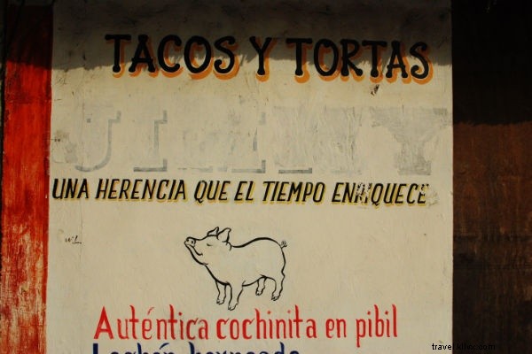 Découvertes mayas au Yucatán : Cochinita Pibil, Huaraches et Huipil