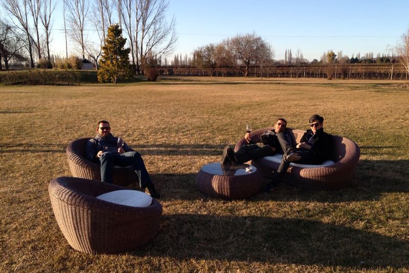 Votre table vous attend dans un havre de confort à Mendoza