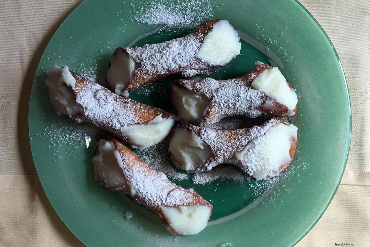 Eh bien, prenez un cannoli