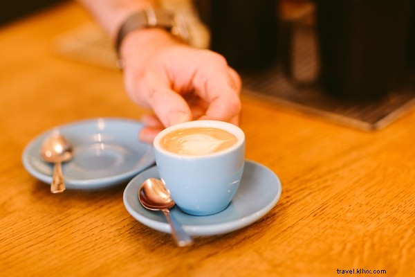 Le génie du café parisien de Telescope Café