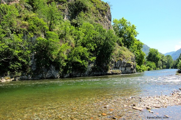 Oui ! Une fête dans le sud‑ouest de la France