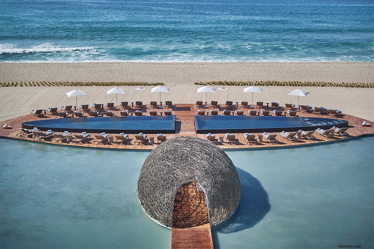 Vue sur le Viceroy Los Cabos, un hôtel qui défie la gravité