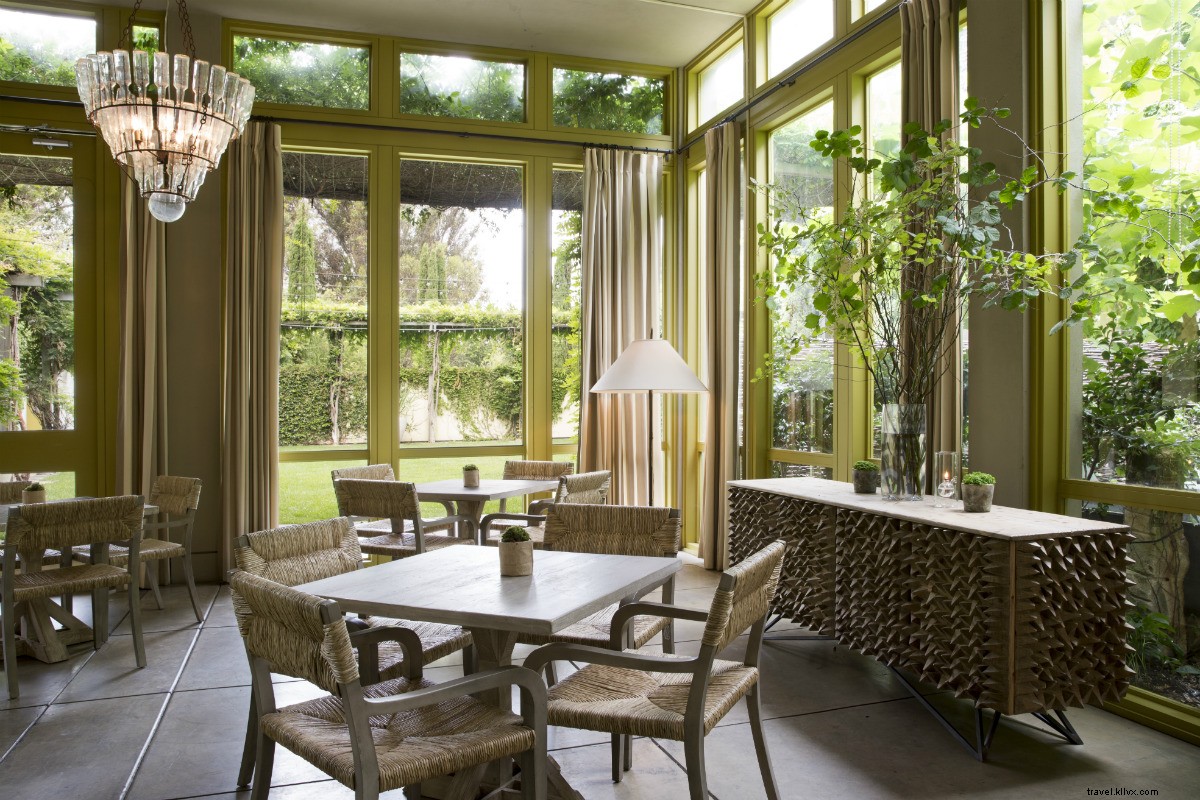 Le charme campagnard rencontre l’élégance urbaine à l’hôtel Healdsburg, Sonoma