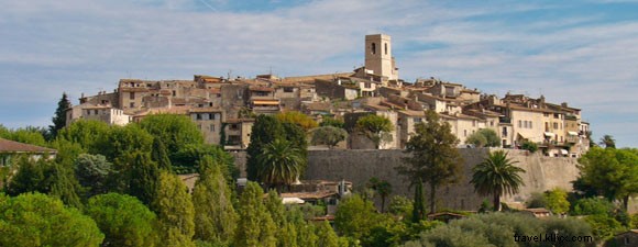 Lancement du projet de livres électroniques « Travel Secrets »