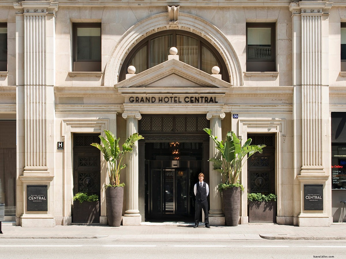 Grand Hotel Central : l’essence du luxe à Barcelone