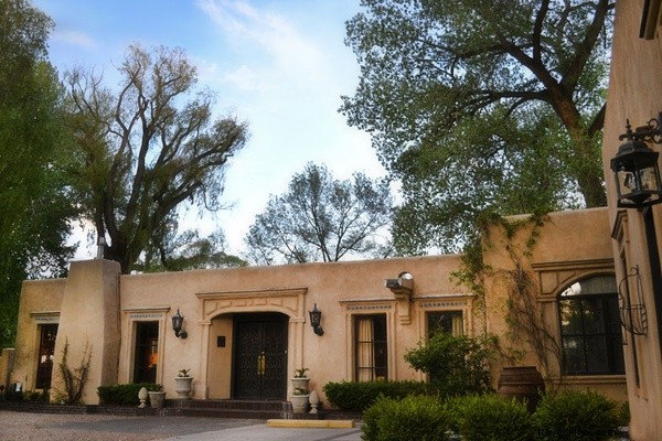 L adobe le plus confortable de Taos, Nouveau-Mexique