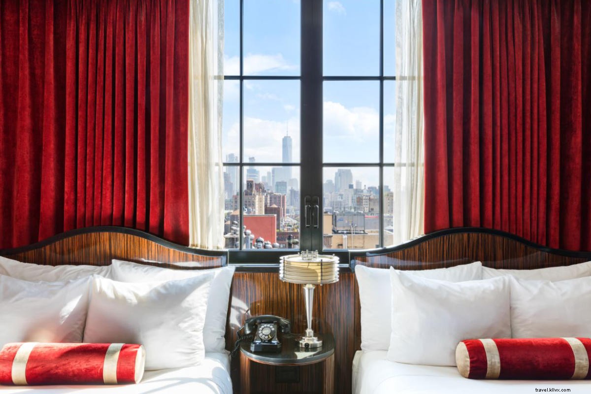 Deux cheminées, mieux qu’une seule : un hôtel new-yorkais idéal pour les séjours