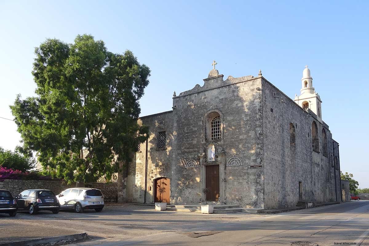 Saint Hôtel ! Pure magie italienne d’un couvent hors réseau devenu palais