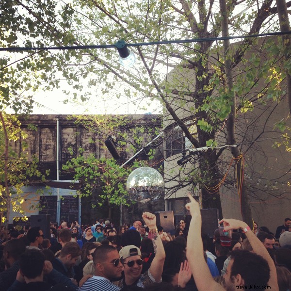 Mister Sunday : la fête qui grandit à Brooklyn