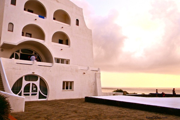 Pantelleria : l anti‑Capri italienne