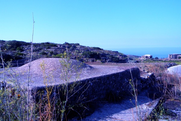 Pantelleria : l anti‑Capri italienne