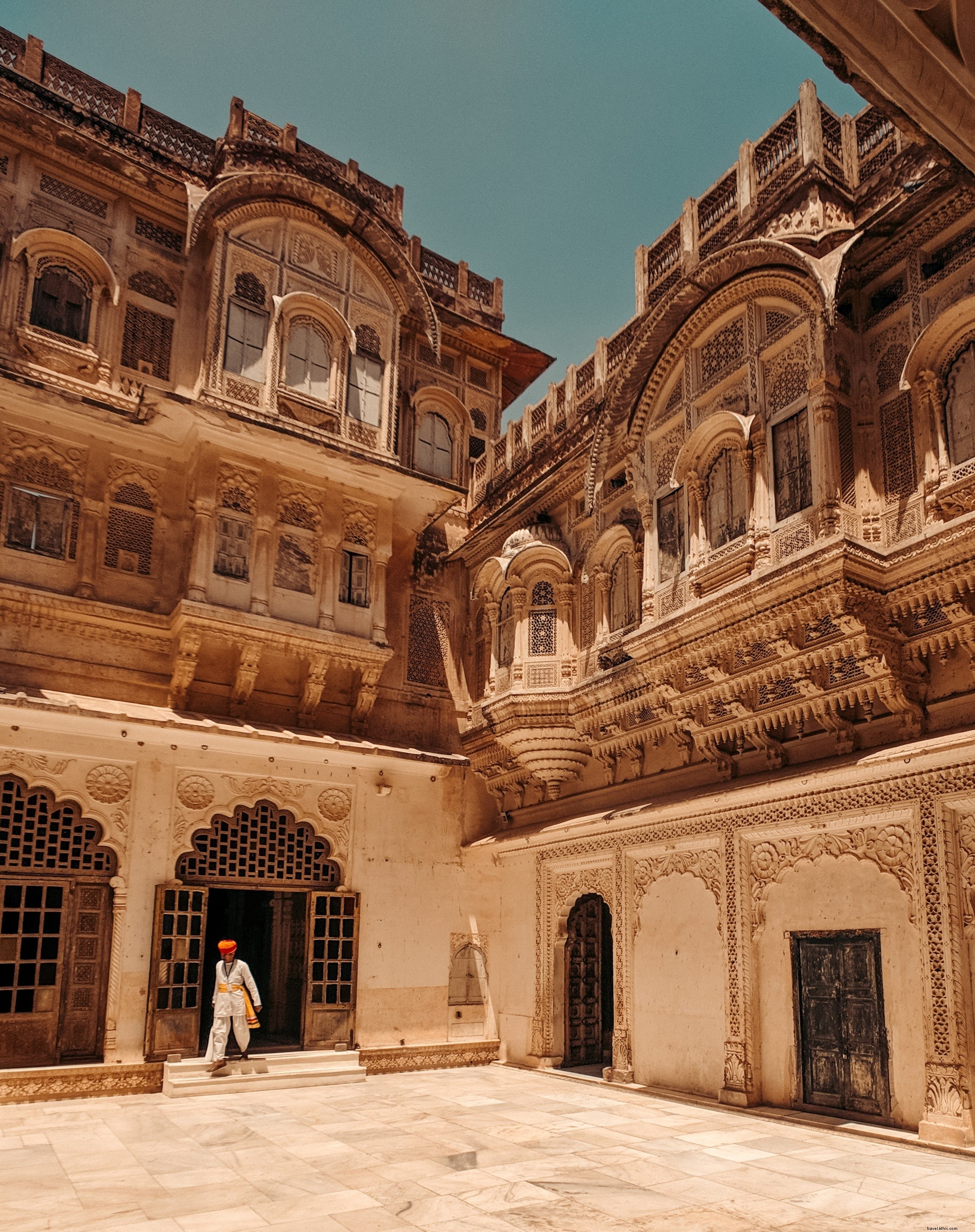 Photo d un bâtiment du Moyen-Orient