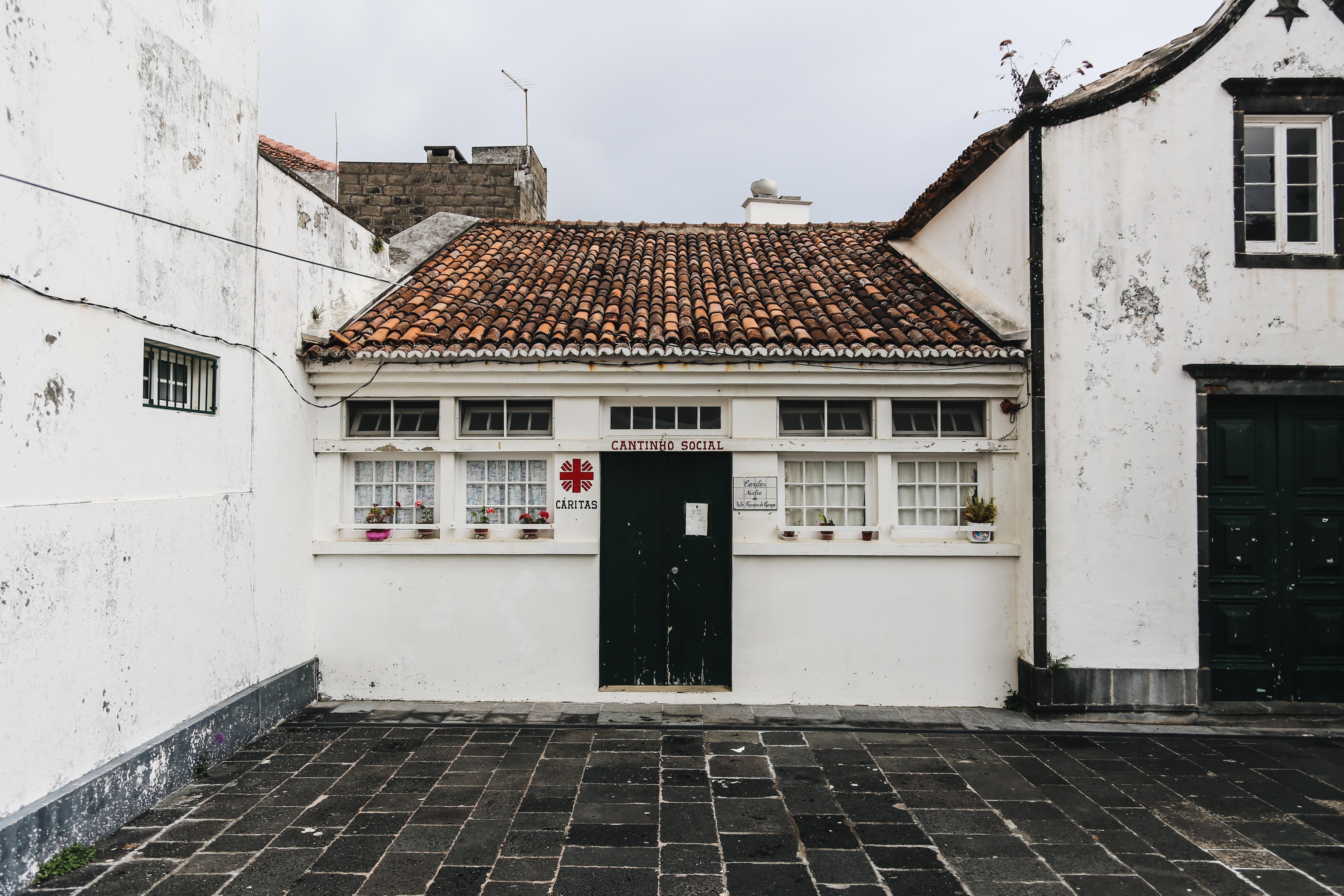Construction d un club social au Portugal – Photo