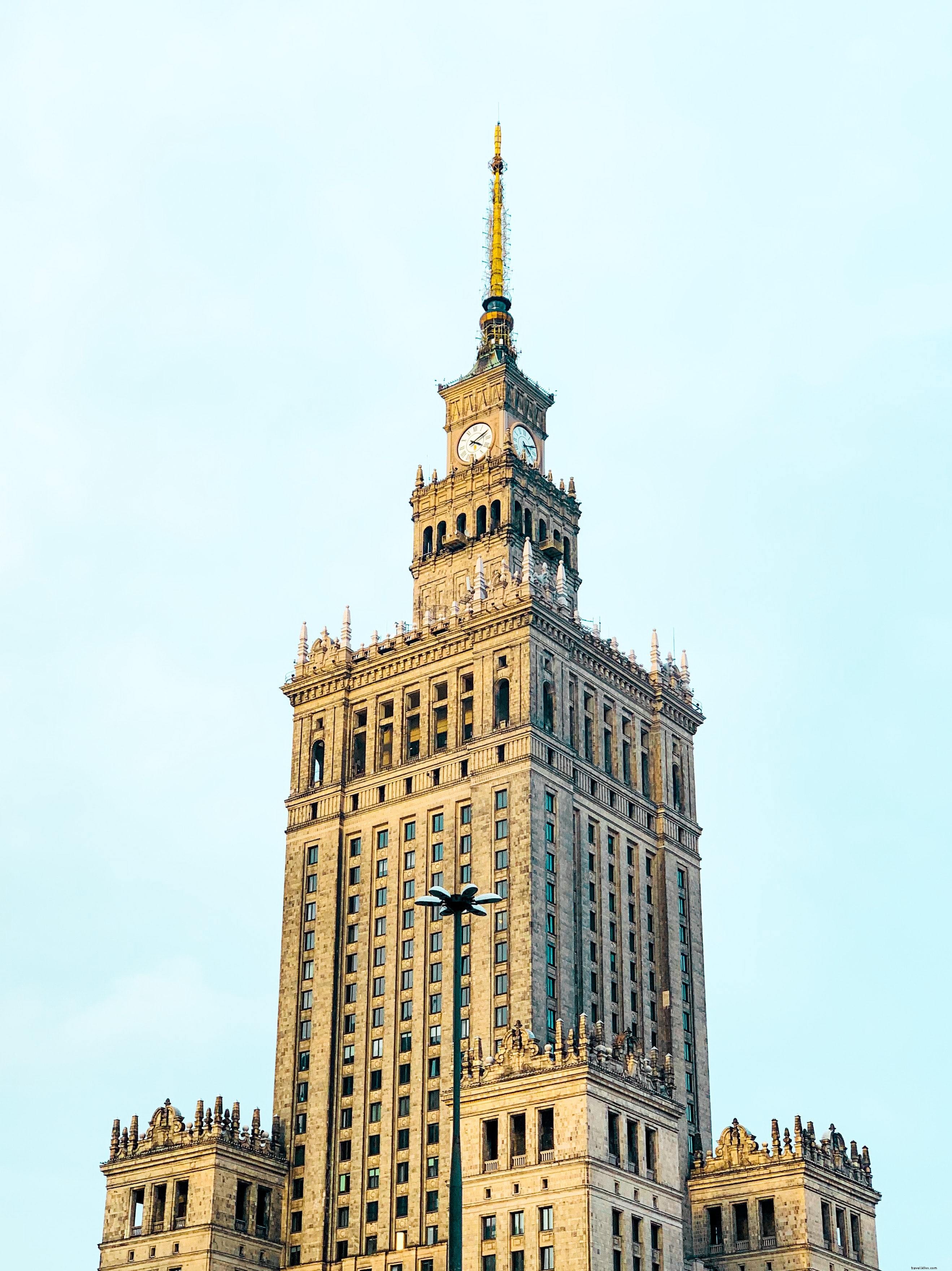 Photo du Palais de la Culture et des Sciences