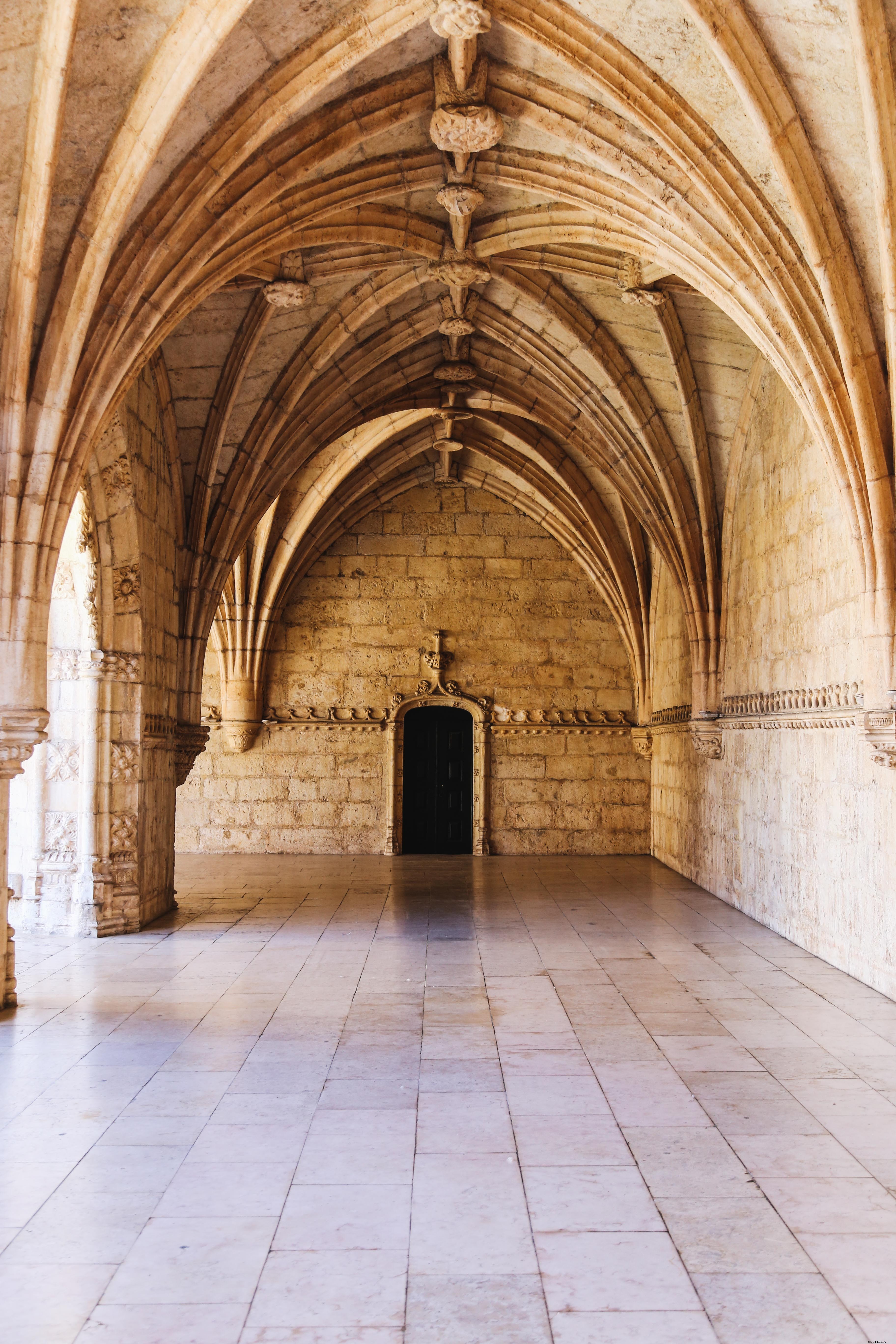 Symétrie d une arche décorative