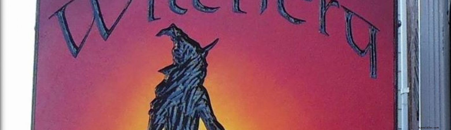 The Witchery – Ateliers de création de balais, bricolage sorcier et tirage de tarot