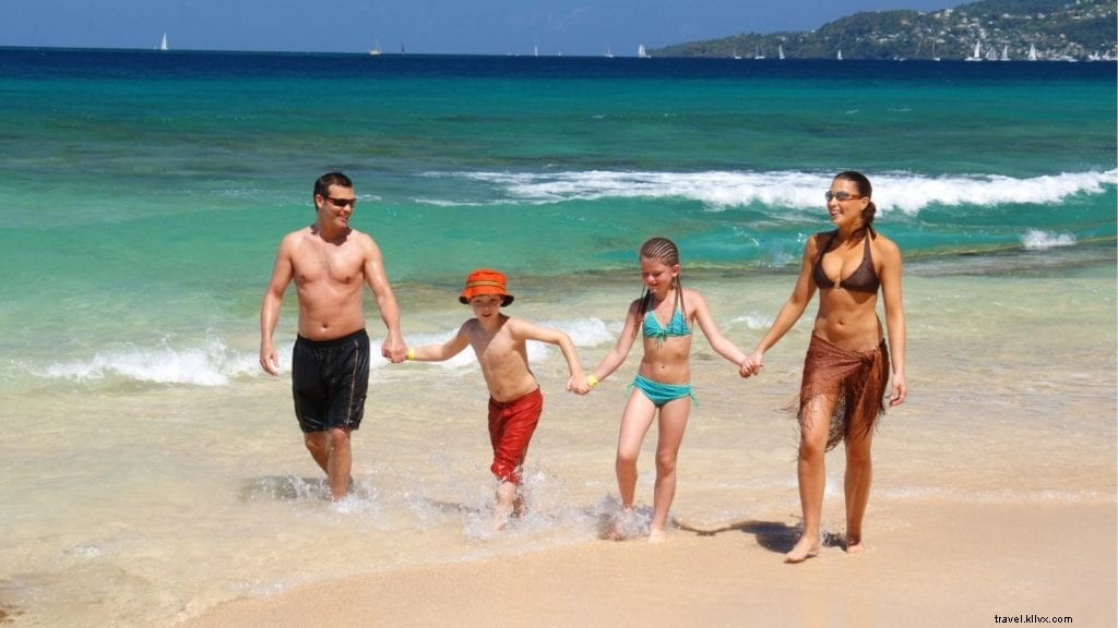 Les 10 plus belles plages des Caraïbes (et où loger près de chacune)