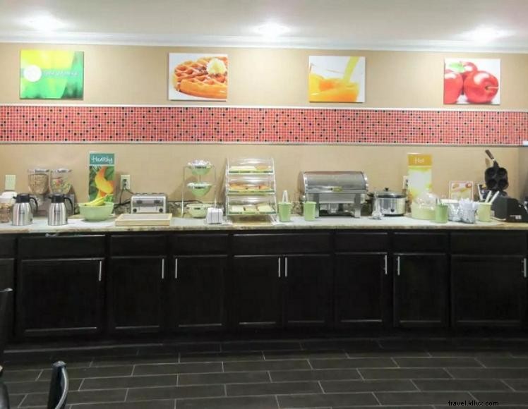 Quality Inn & Suites Brandenburg