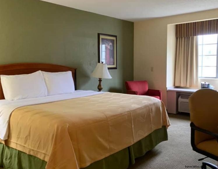 Quality Inn & Suites (Prestonsburg)