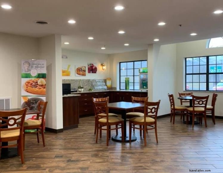 Quality Inn & Suites (Prestonsburg)