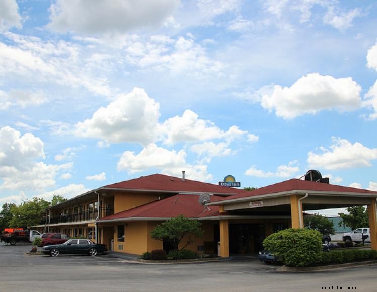 Auberge au Toit Rouge (Shelbyville)