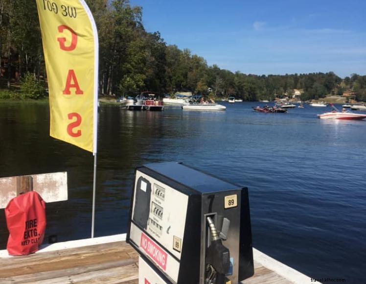 Shady Cliff Resort – Refuge familial au bord du lac à Lewisburg, KY