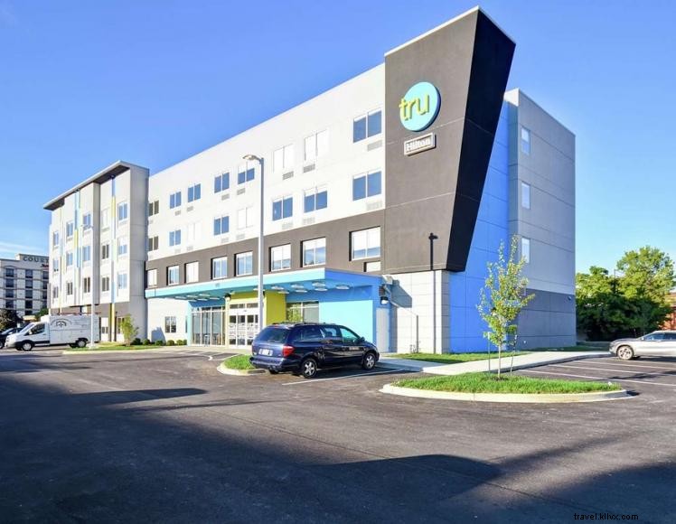 Tru by Hilton – Aéroport de Louisville & Centre d Expo