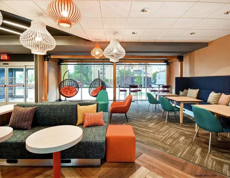 Tru by Hilton – Aéroport de Louisville & Centre d Expo