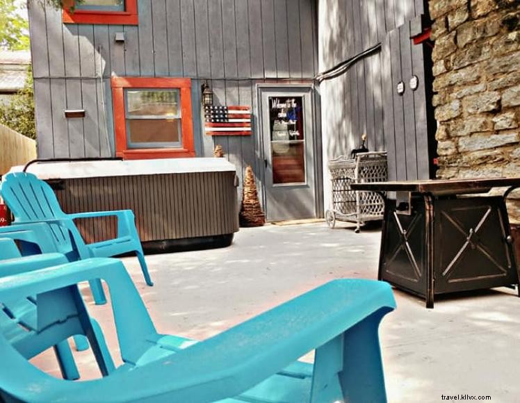 Airbnb 114, Main Street