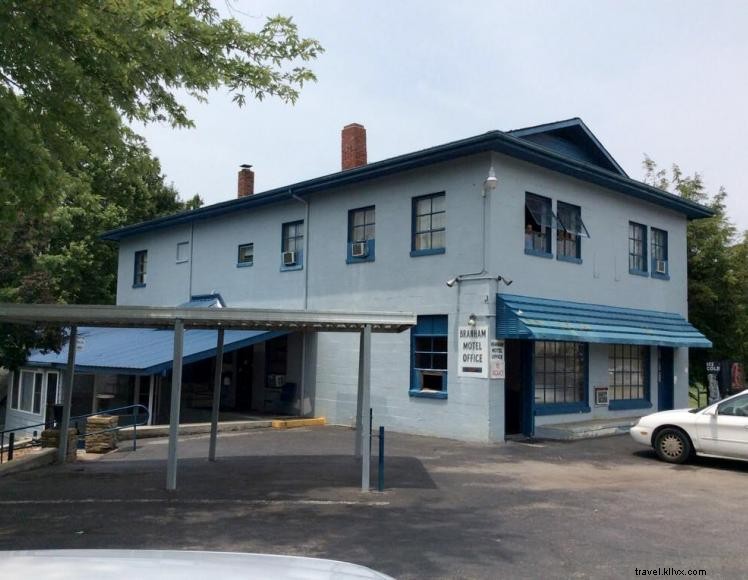Motel Branham