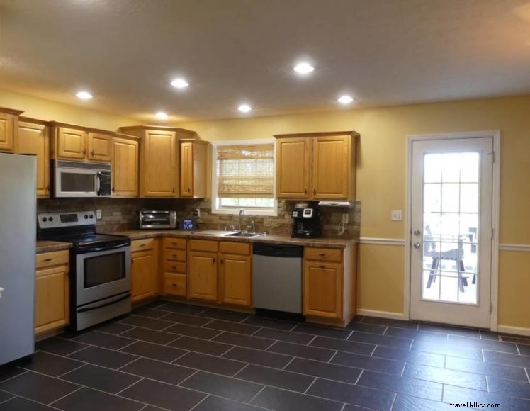 Bourbon Trail® Lodge (Airbnb)