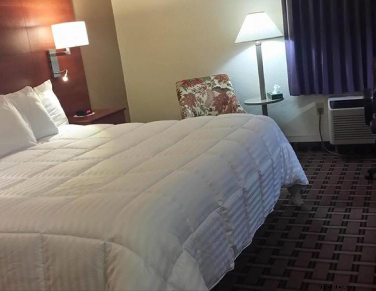 Baymont Inn & Suites – Paducah