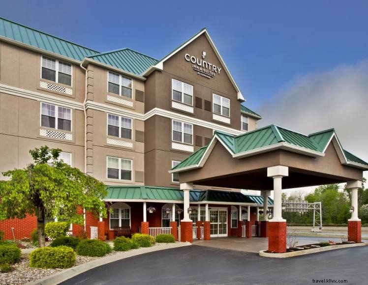 Country Inn & Suites – Louisville Est