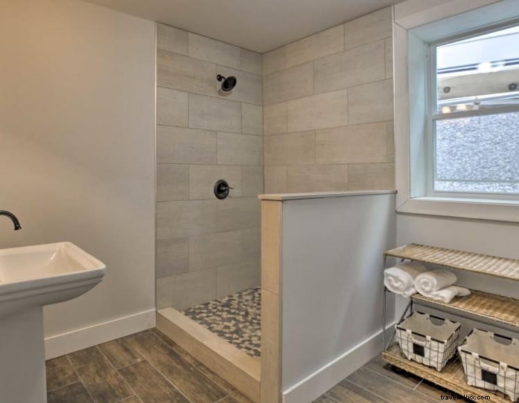 Casa di Maria – Maison de luxe au bord du lac avec 6 chambres et quai privé