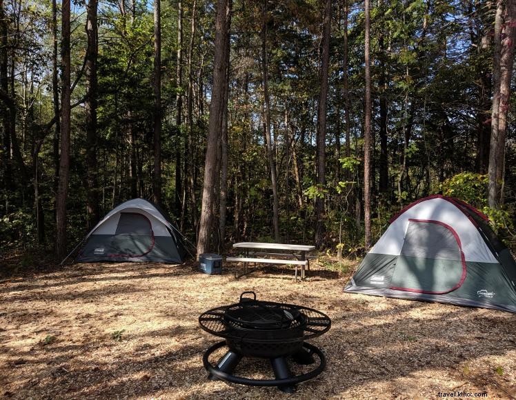 Escapade Camping de CJ